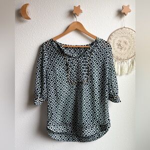 41 Hawthorn tunic top Size Medium